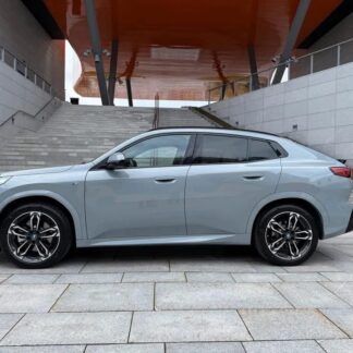 BMW iX2 xDrive30 - 2024 - 19,500 km