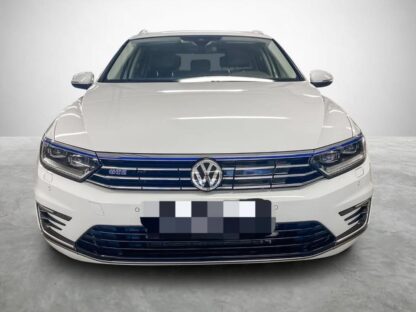 Volkswagen Passat GTE 2017 - Image 4