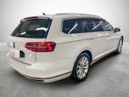 Volkswagen Passat GTE 2017 - Image 3