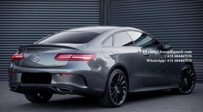 Mercedes-Benz E-Class 220d Coupe 4MATIC AMG Line - Image 3