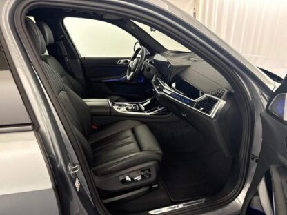 BMW X7 xDr 48 40d M Sport Pro – 2024 - Image 5