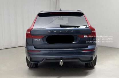 Volvo XC60 B4 AWD Soft Hybrid 2023 - Image 6