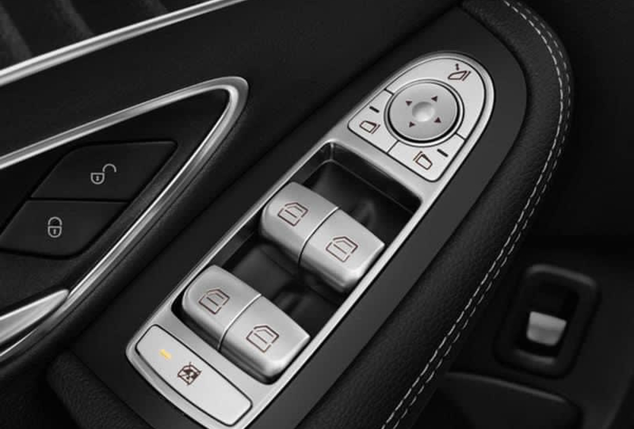 MERCEDES GLC COUPE - Image 14