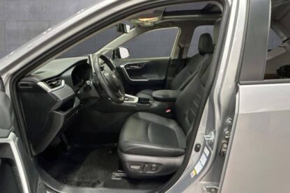 Toyota RAV4 hybride 2.5L AWD - 222 k. с. – Année 2019 - Image 3