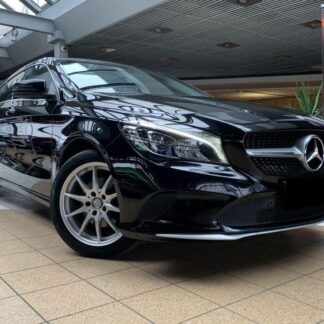 Mercedes-Benz CLA 220