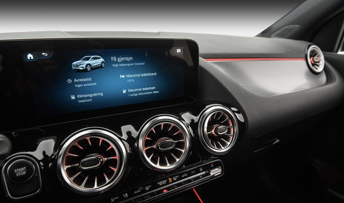 Mercedes-Benz EQA - Image 16