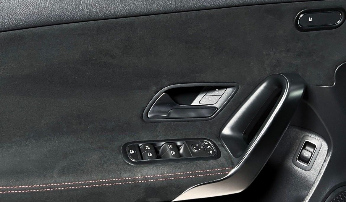 Mercedes-Benz A-Class A200 163 hp Aut. Navi, Rear view camera, LED. - Image 6