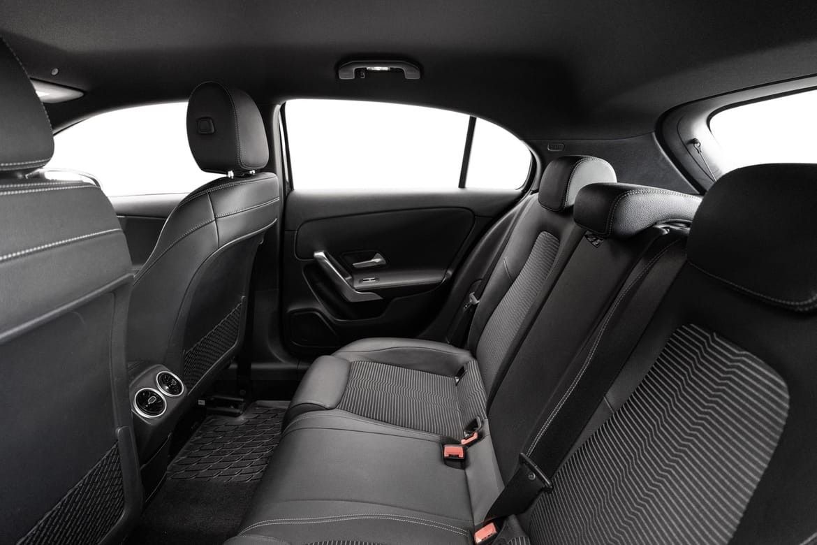 Mercedes-Benz A-Class A200 163 hp Aut. Navi, Rear view camera, LED. - Image 12